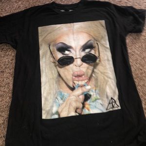 2 Rupaul drag race Alaska tshirts tees medium.